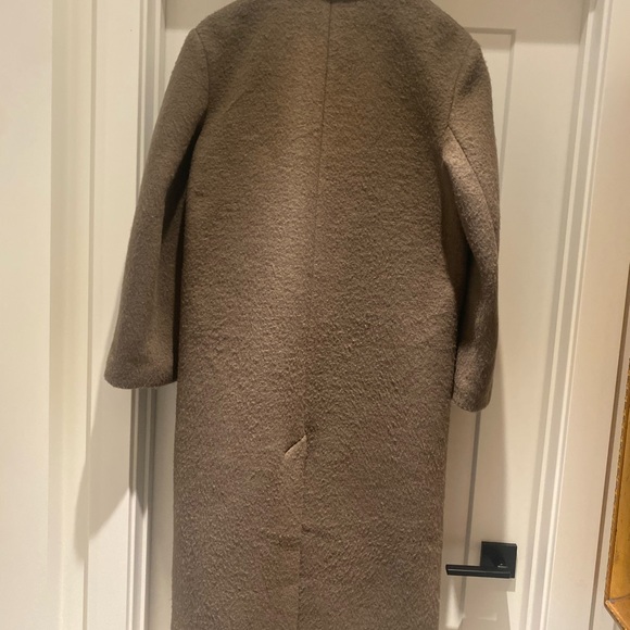 ASOS Design brown oversized long coat - Picture 2 of 4